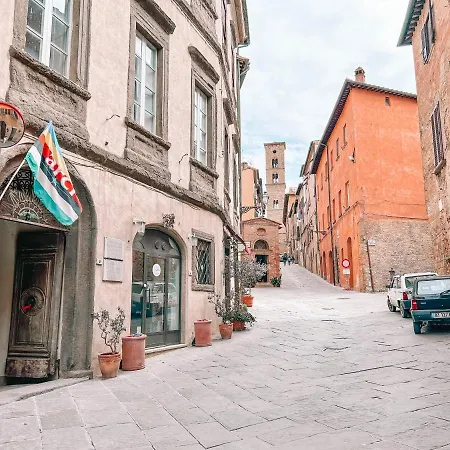 Apartment Attico Il Magnifico Volterra